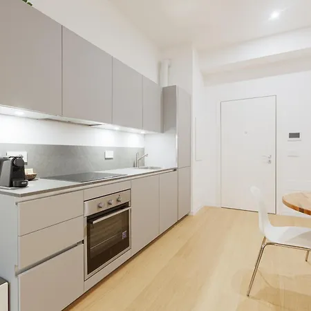 Corso Buenos Aires - Petrella - Nuovo E Bilocale Apartment